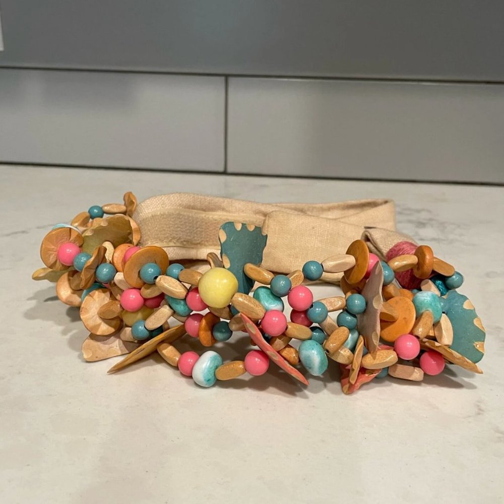 Carolyn Tanner - Vintage 1980s Wooden Pastel Beaded Adjustable Velcro Belt - O/S